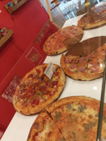 Dolce Vita Pizzeria food