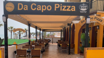 Da Capo Pizza outside