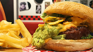 Nieto´s American Burger food