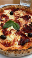 Cibus Pizzeria food