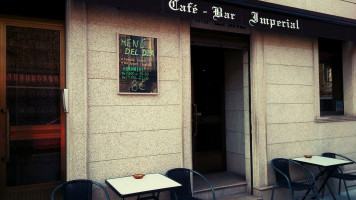 Cafe Imperial inside