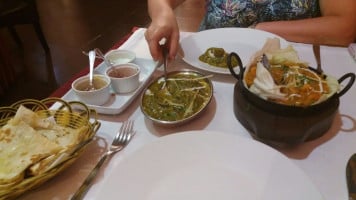 Indian Bombay Grill food