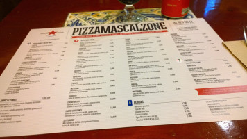 Pizzamascalzone food