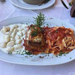 Canary Lounge Nourriture