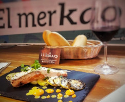 El Merkao. Taller De Tapas food