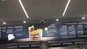 B3 Burger food