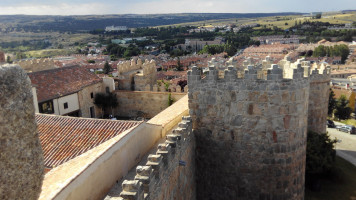 La Muralla De Avila food