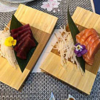 Takeko Sushi inside
