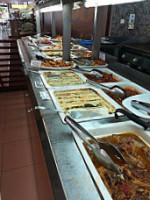 9 Buffet food