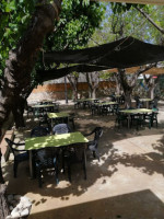 Restaurante/terraza-bar La Piscina inside
