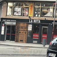 La Ruta Burger Café outside