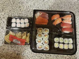 Sushi Shop 518 food