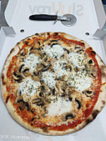 Pizzeria Versillia food