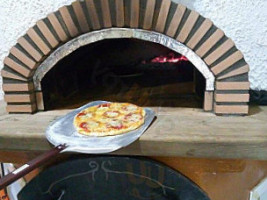 Pizzeria Fornax food