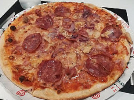 Pizzería Totó food