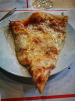 Pizzería 330° food