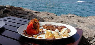 Beach Club Chiringuito La Isla food