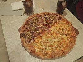 Telepizza food