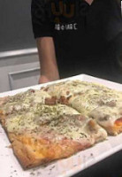 Pizzeria Baibai food