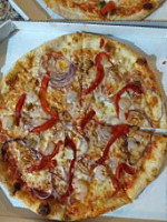 Pizzeria Italiana Da Luciano food