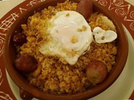 Reyes De Aragon food