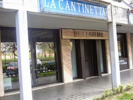 La Cantinetta outside