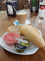 El Buen Cafe food