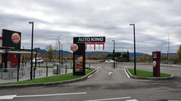 Burger King E.leclerc outside