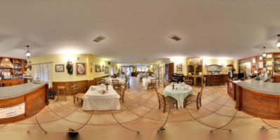 Casa Juan inside