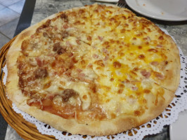 Pizzeria Mollarri food