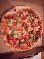 Freshpizza food