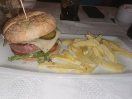 Estrella Cafe Jazz food