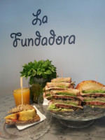 La Fundadora food