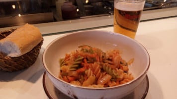 Bistro Guggenheim Bilbao food