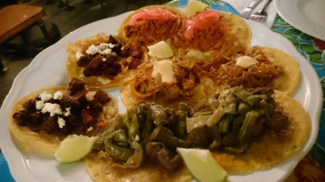 Cantina Mexcalito Tarifa food