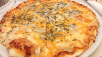 Pizzeria Santanyi food