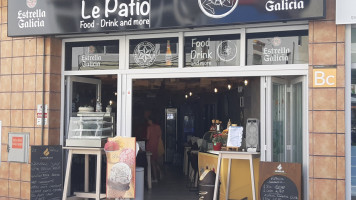 Le Patio food