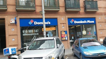 Domino's Pizza Paseo De Pastrana inside