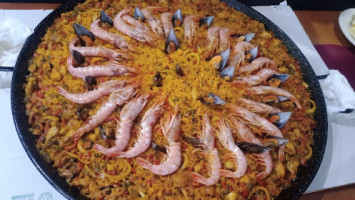 Villa Del Almuerzo food