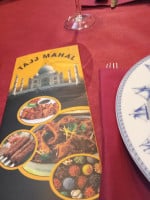 Taj Mahal Restaurante food