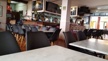 Dreamers Bar And Restaurant inside