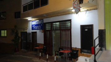 Bar Restaurante Francis inside