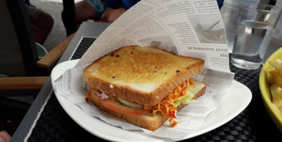 Cafeteria La Odisea food