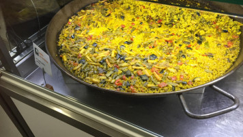 Es. Paella food