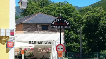 Meson Casa Dositeo food