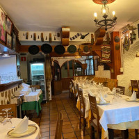 Las Cumbres Meson Del Cordero food