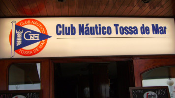 Club Nautico food