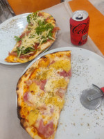Pizzeria Nico food