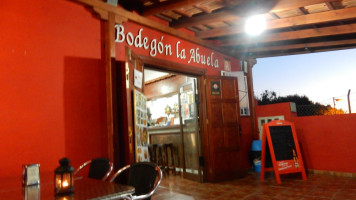 Bodegon La Abuela inside