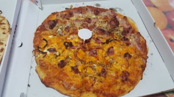 Pizzeria Centurion food